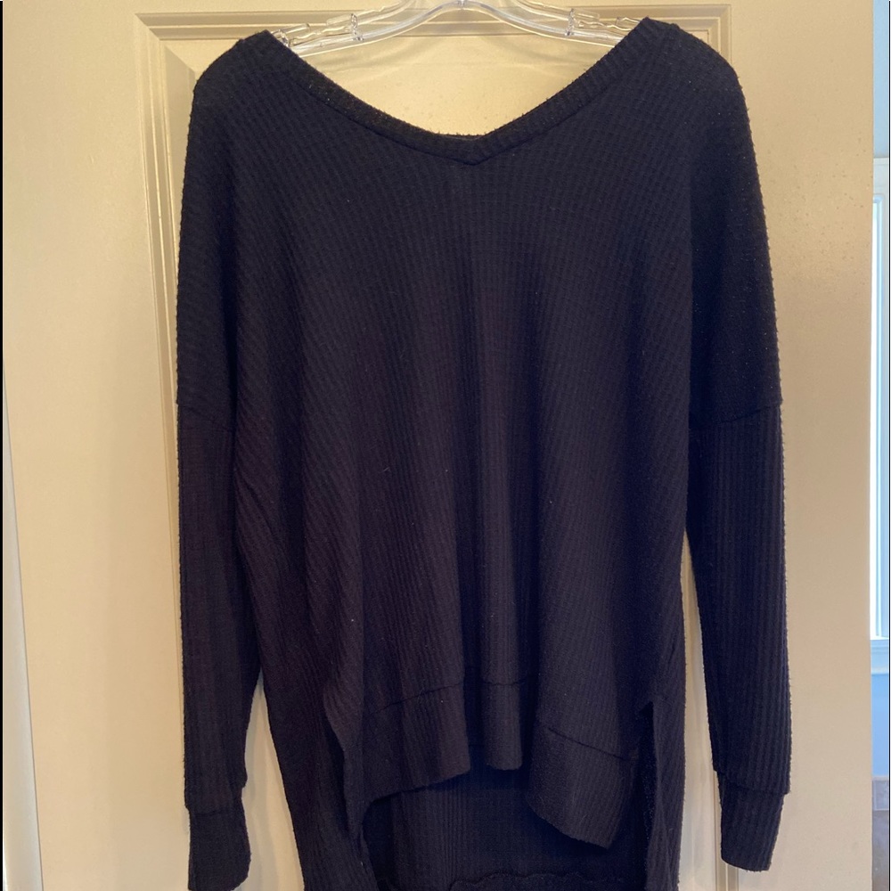 Zenana outfitters dark blue v-neck sweater